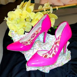 Juicy Couture Barbie Pink